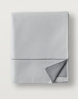 Alistair sateen flat sheet in the color shadow ,