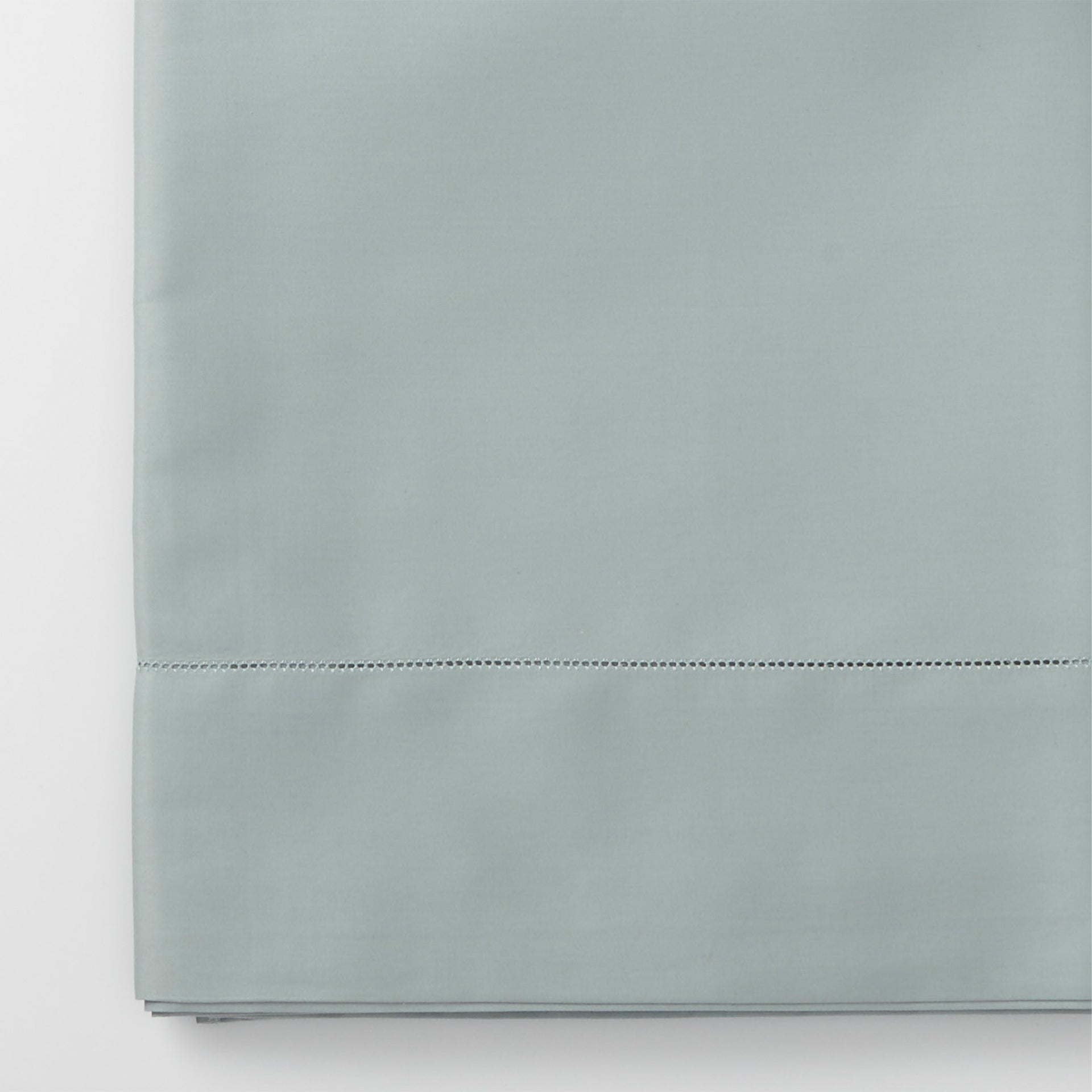 stresa sateen detail in the color heath, #color_heath