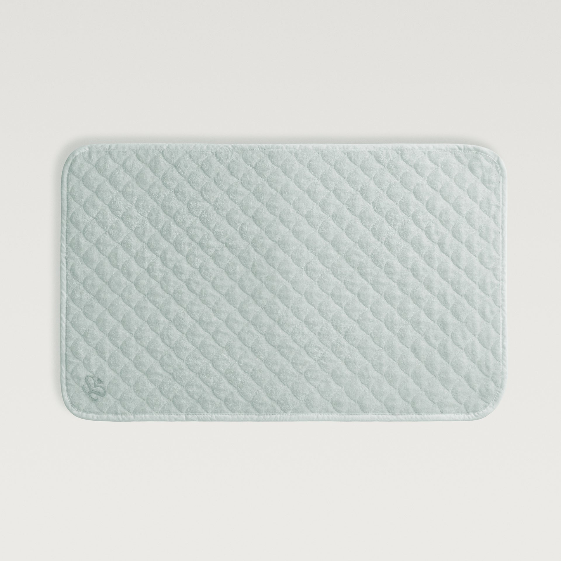 Delfine Bath Mat in the color saltwater 