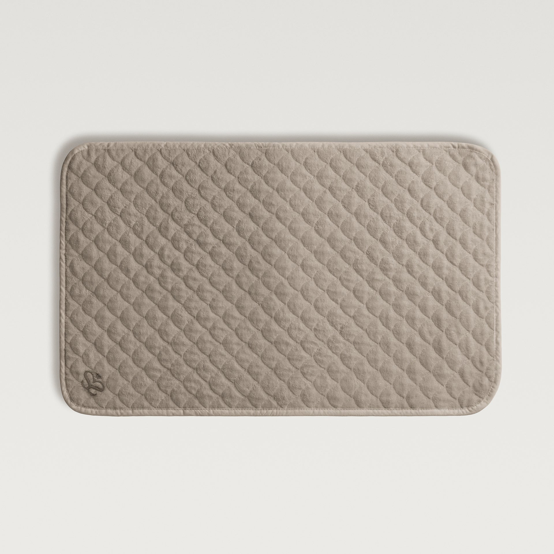 Delfine Bath Mat in the color truffle 