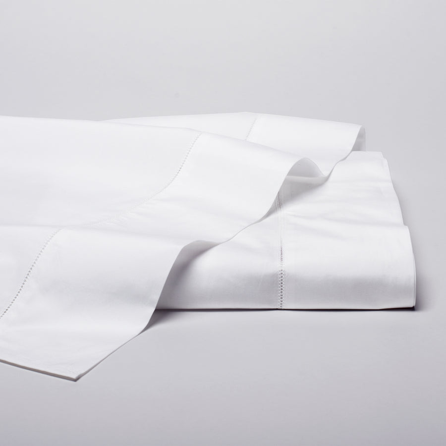 500 thread count, 100% long staple Egyptian cotton percale flat sheet with a hemstitch border
