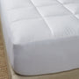 Bergen mattress pad is finished by an elasticized skirt specially made to accommodate deep mattresses (up to 18”). 