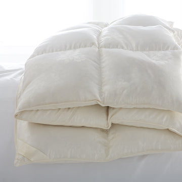 scandia home st.petersburg comforter filled with siberian white goose down