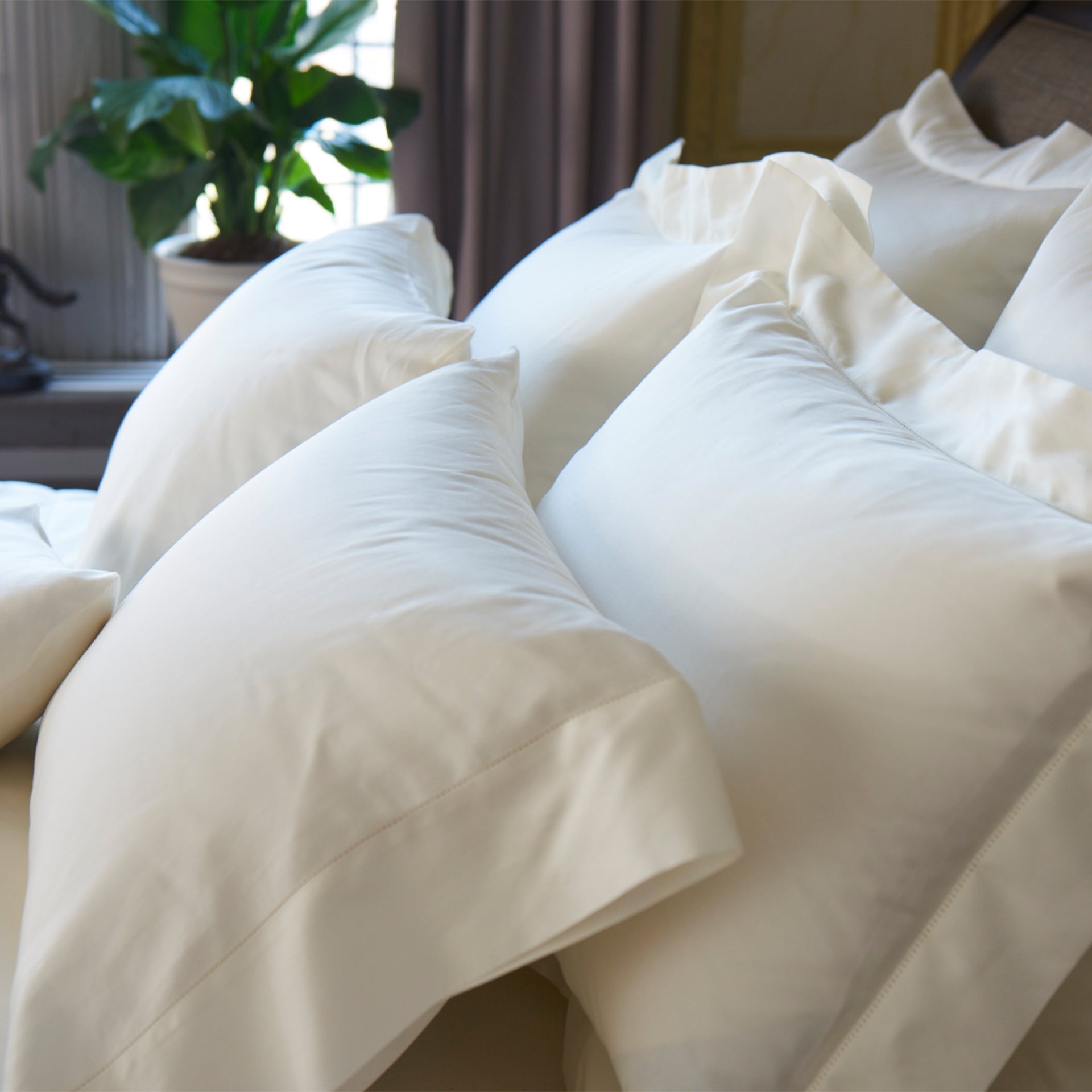 stresa sateen pillowcases in ivory with stresa standard and euro shams